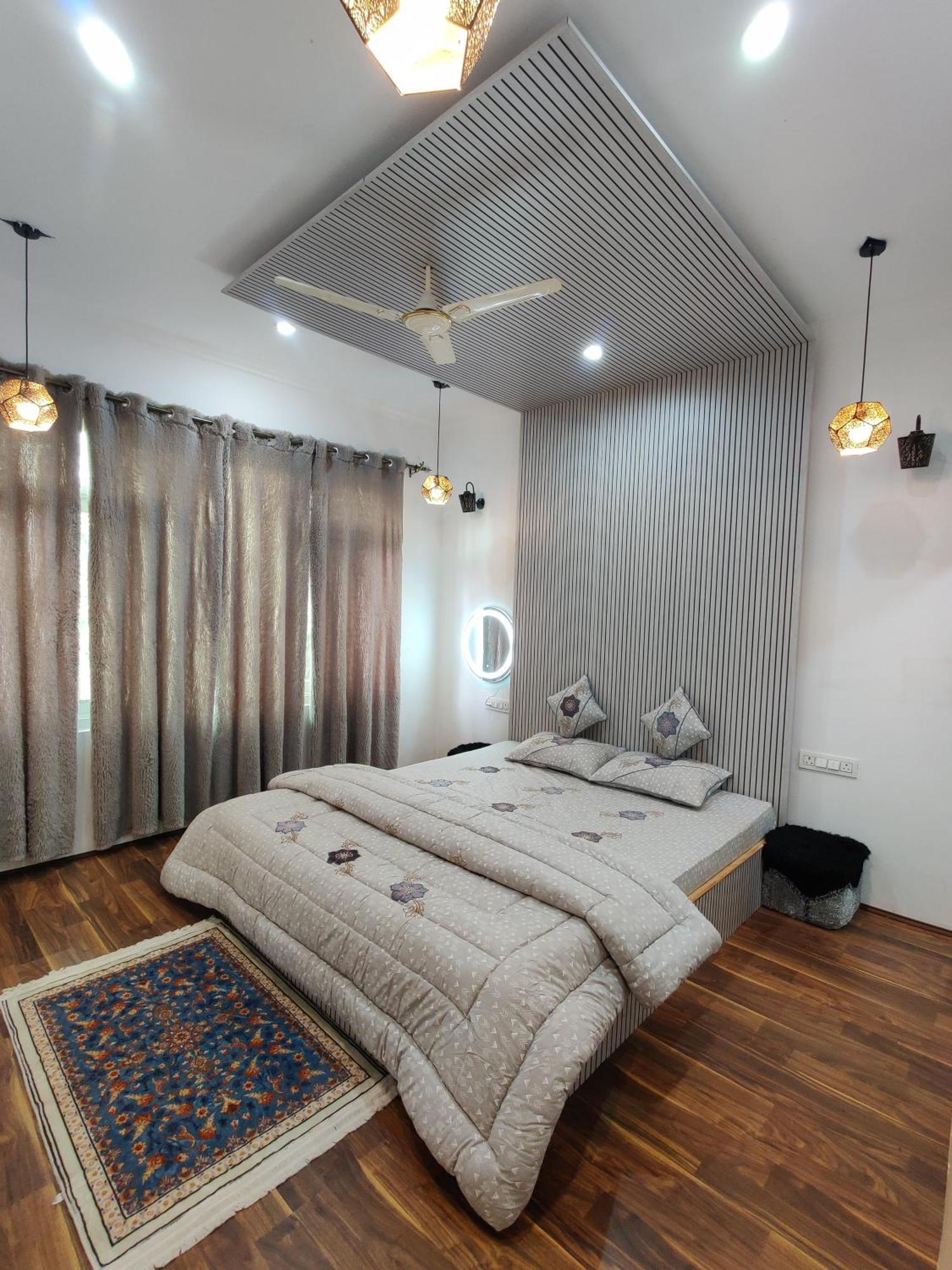 Serenity Inn Home Stay Сринагар Экстерьер фото